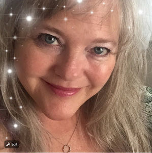 Meet your Posher, Brenda